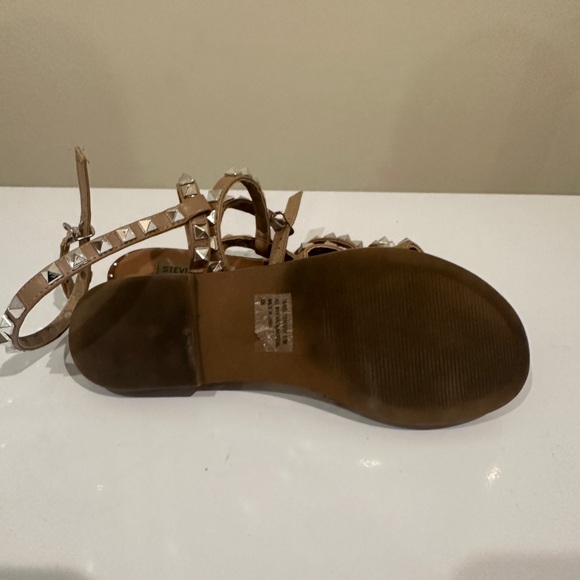 Steve Madden Sandals - Picture 3 of 3